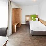 Hotel Fernblick 3*